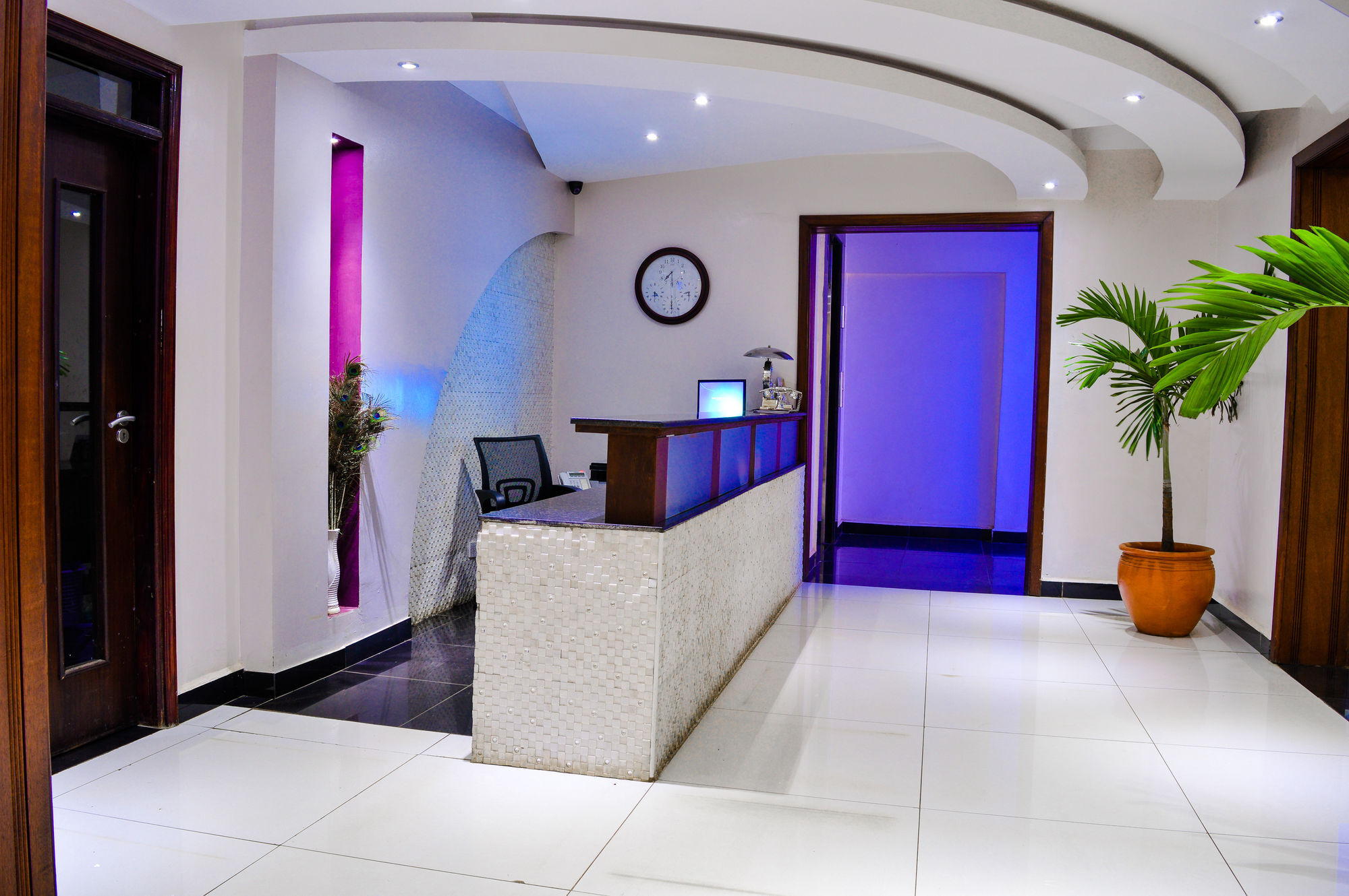 Decale Jewel Stone Hotel Nairobi Zewnętrze zdjęcie